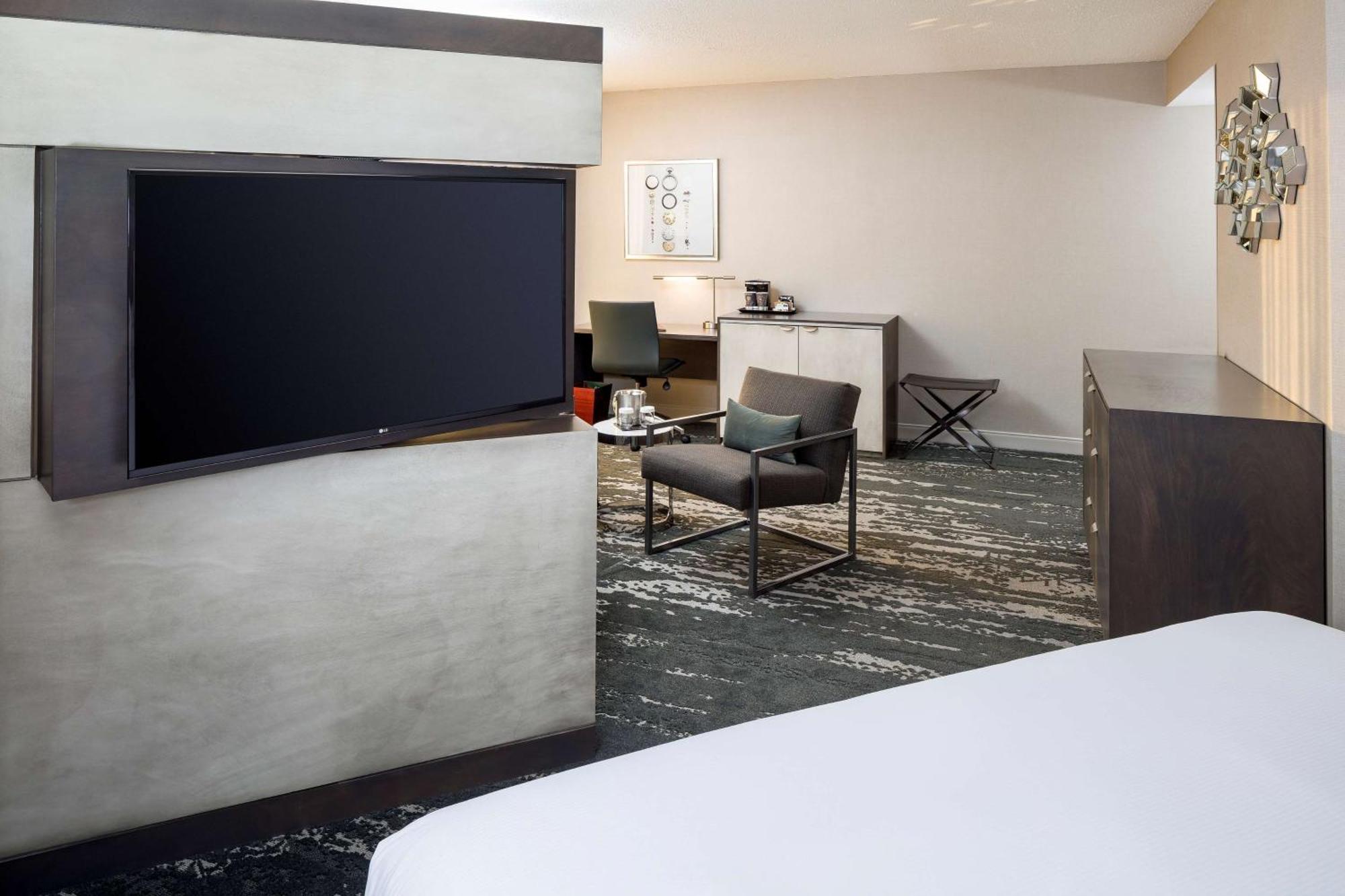 Doubletree By Hilton Boston Logan Airport Chelsea Hotel Exterior foto